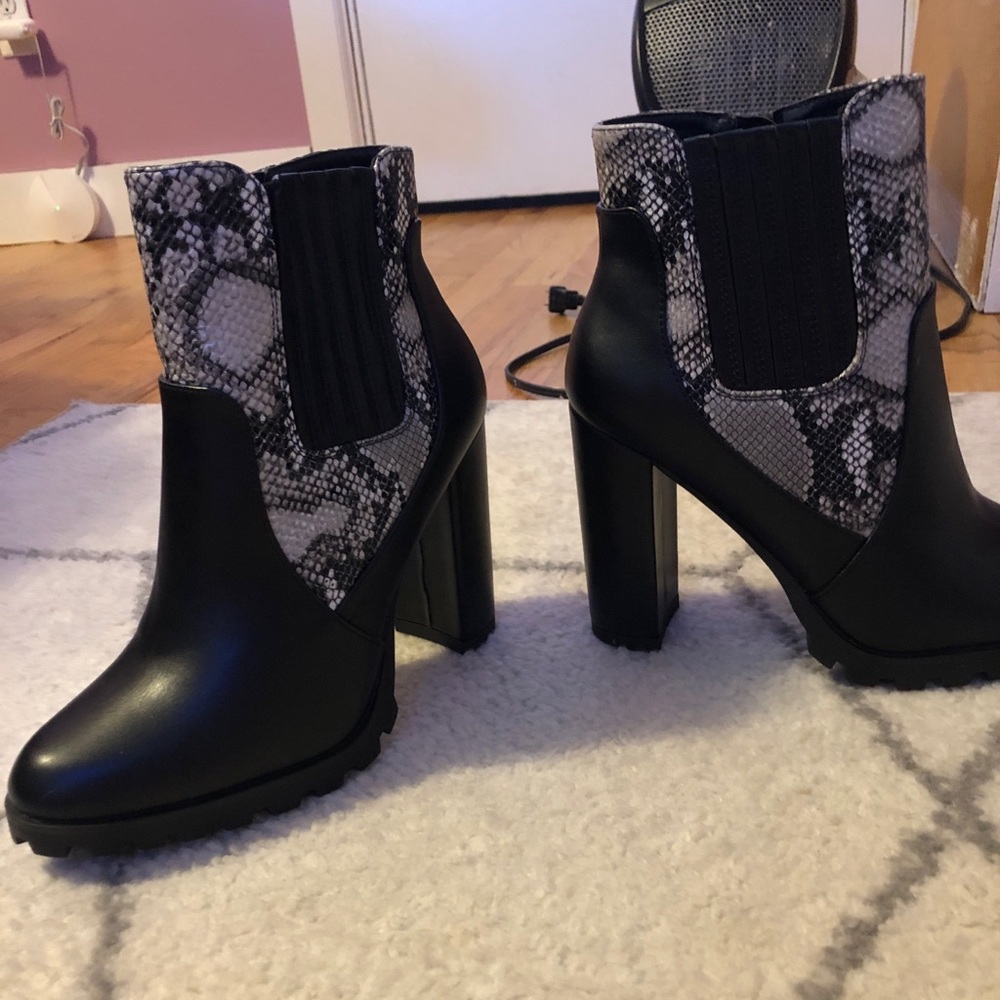 Bootie - Picture 3 of 4